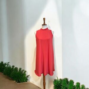 TASH & SOPHIE Women’s Sleeveless Peach/Coral Dress with Ruffle Neckline and Hem